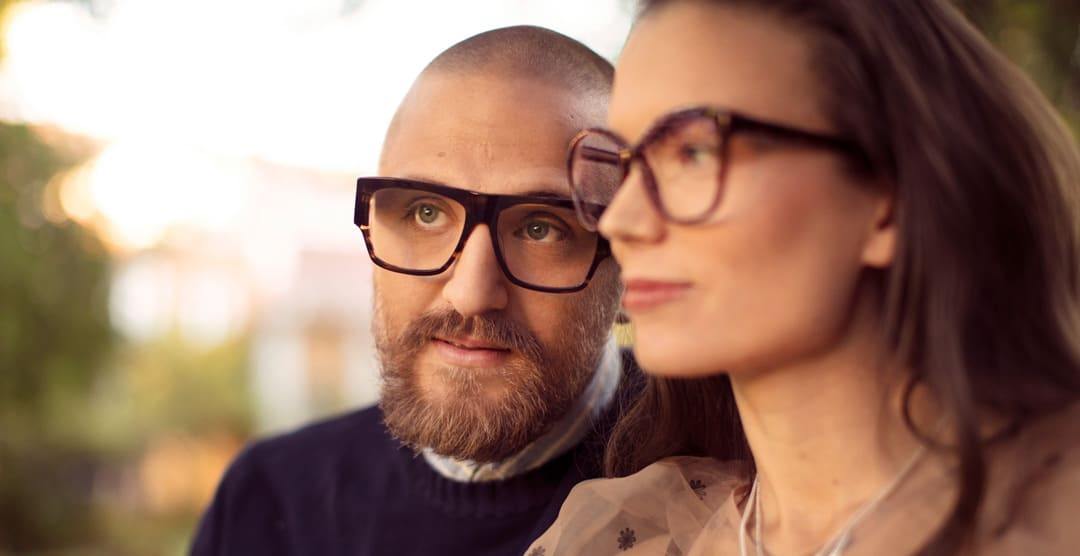 Briller til menn og kvinner